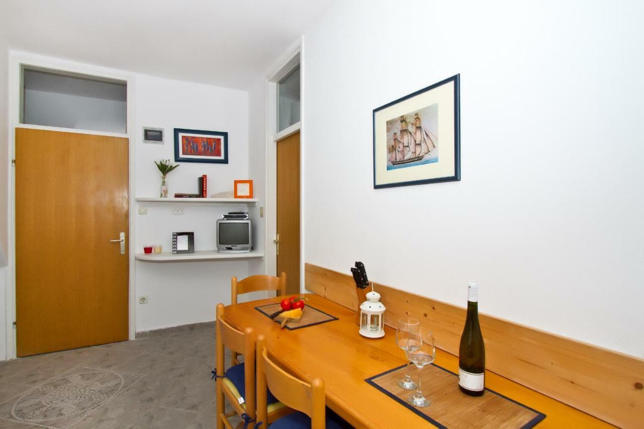 Apartment Center Marija Водице Екстер'єр фото